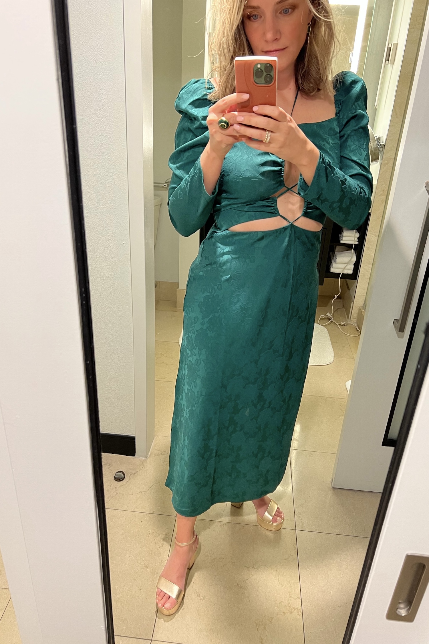 Dinner in Miami Dinner in Miami | Everything I Wore Last Week 12.7.22